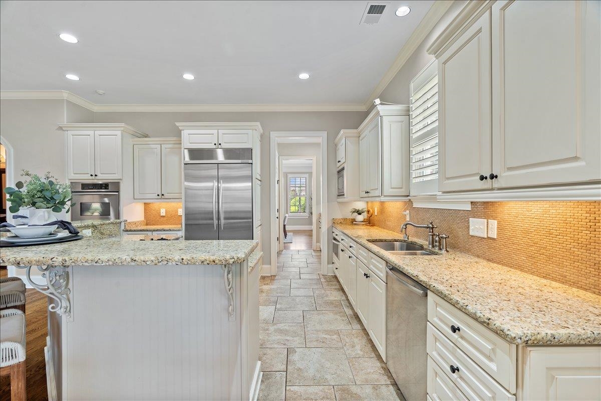 1862 OLD TOWNE LN