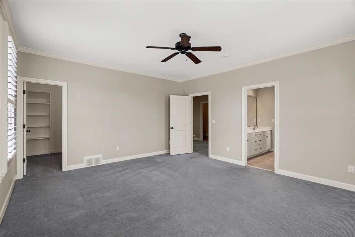 1862 OLD TOWNE LN