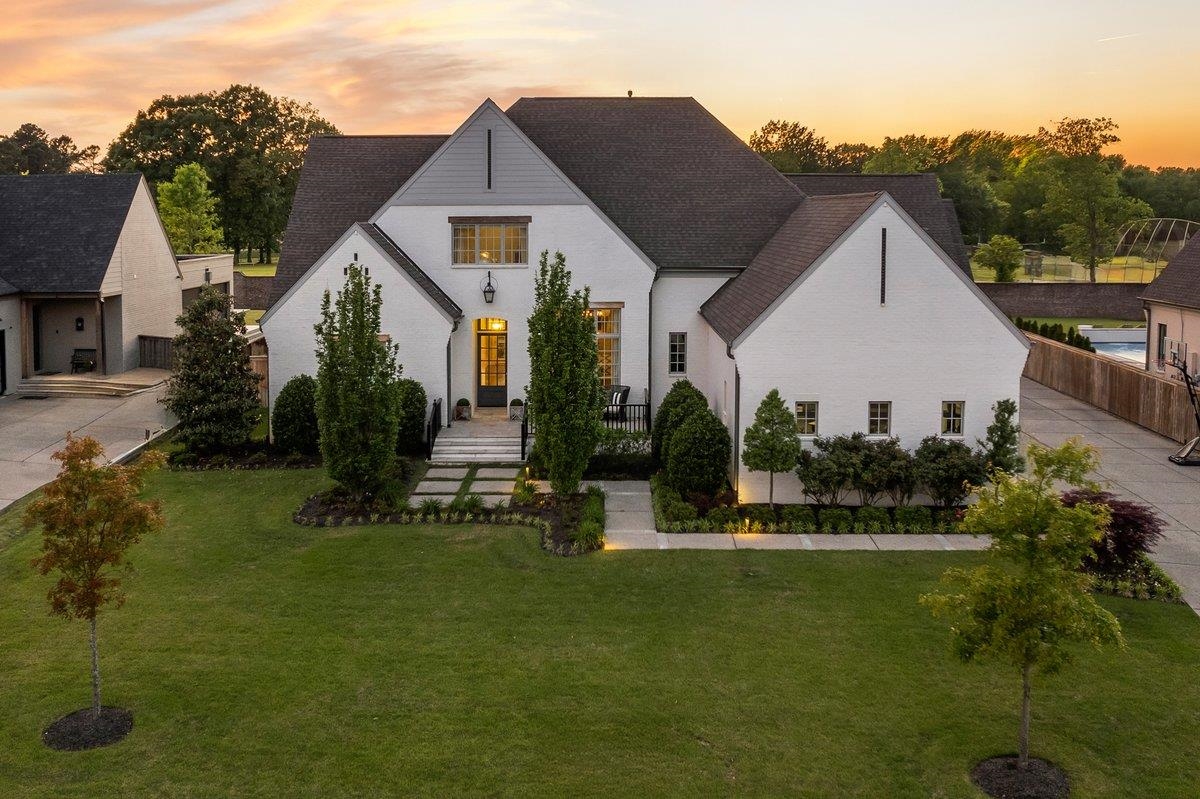 3197 CHAPEL WOODS CV