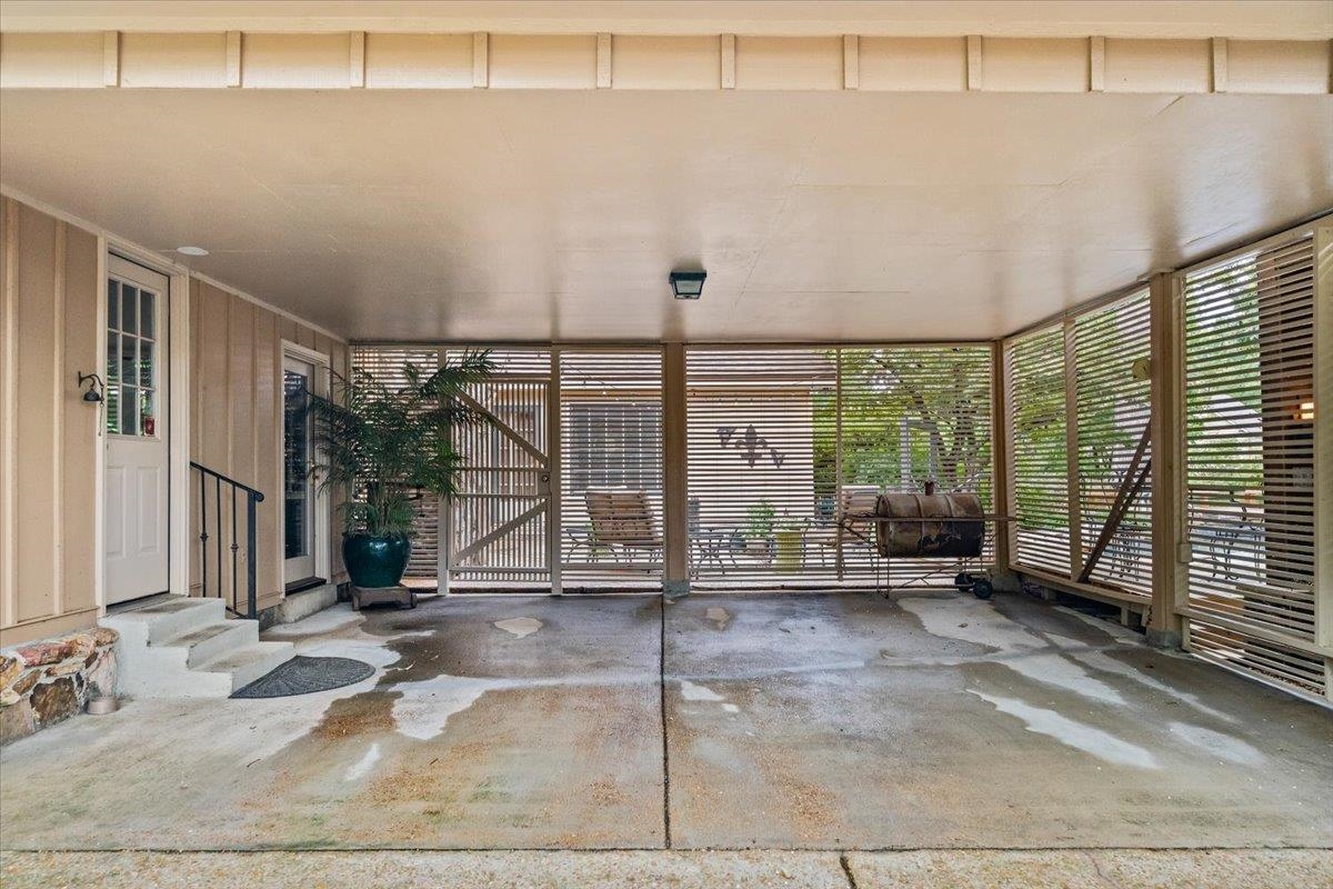 8594 BUCKTHORN CV