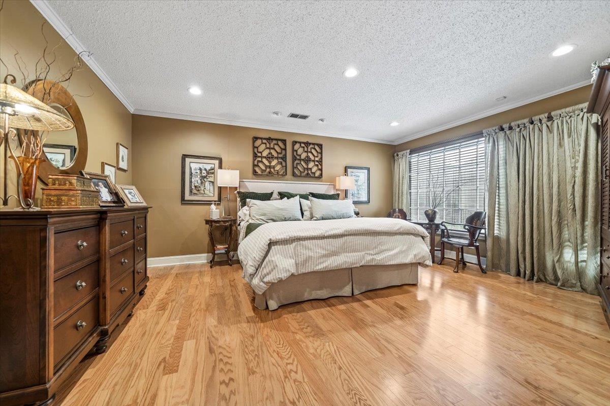 8594 BUCKTHORN CV