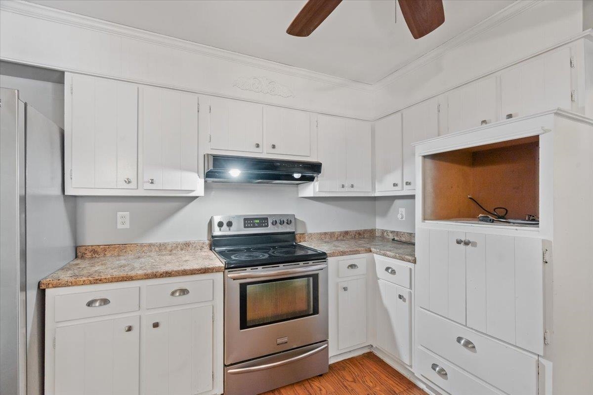 8020 POPLAR PIKE