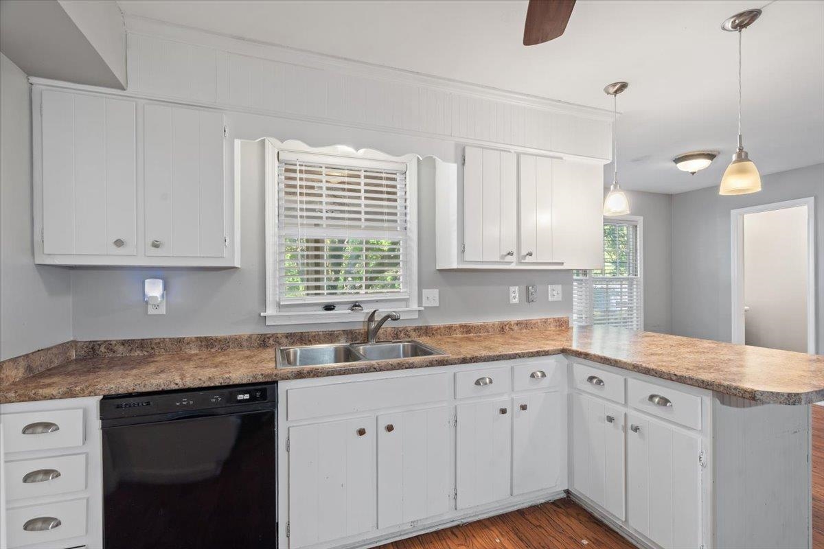 8020 POPLAR PIKE