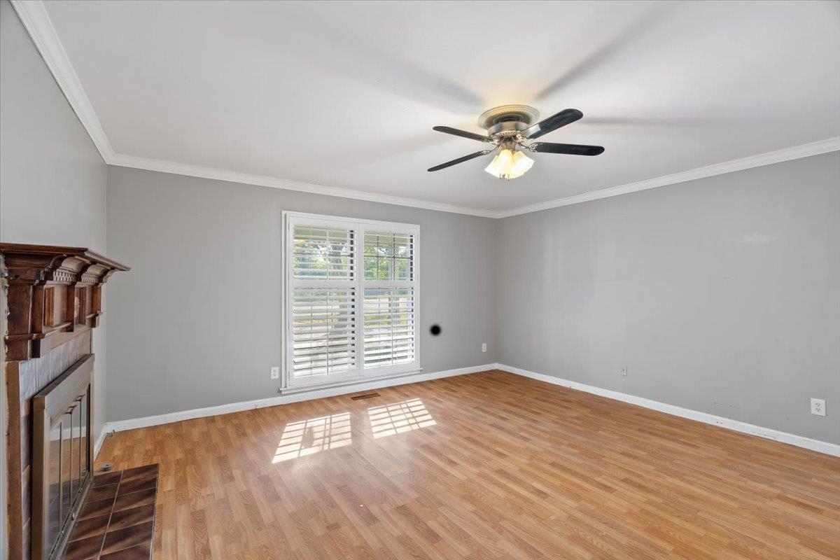 8020 POPLAR PIKE