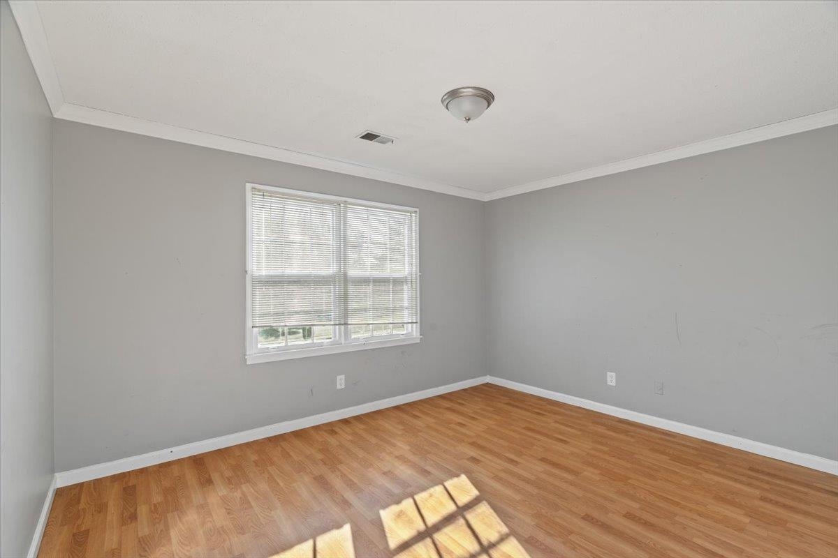 8020 POPLAR PIKE