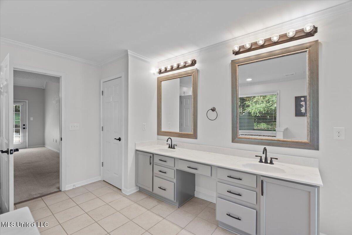 4084 Rebekah Drive