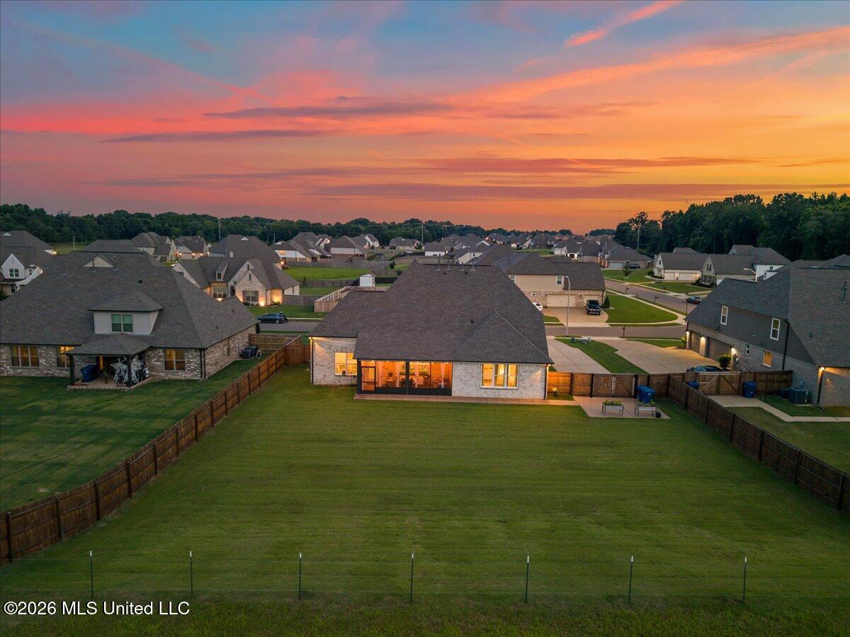 14806 Elm Hill