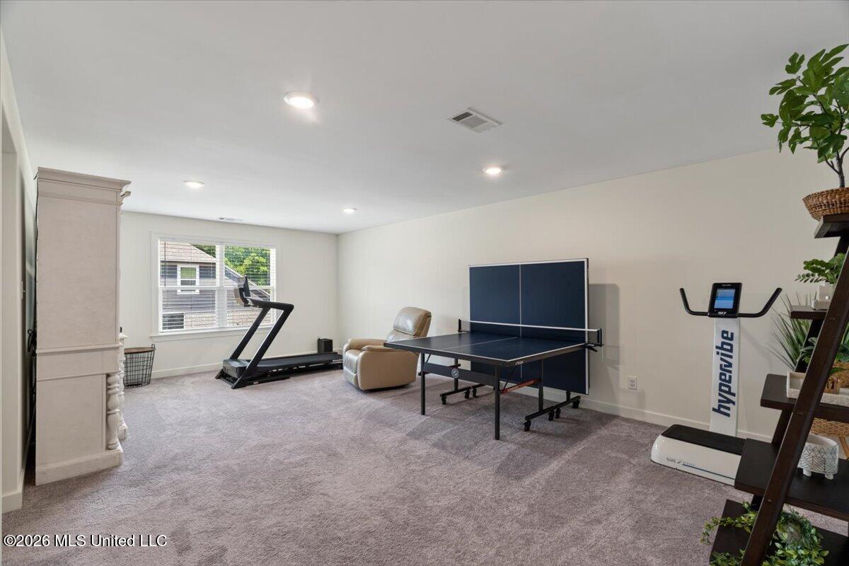 14806 Elm Hill