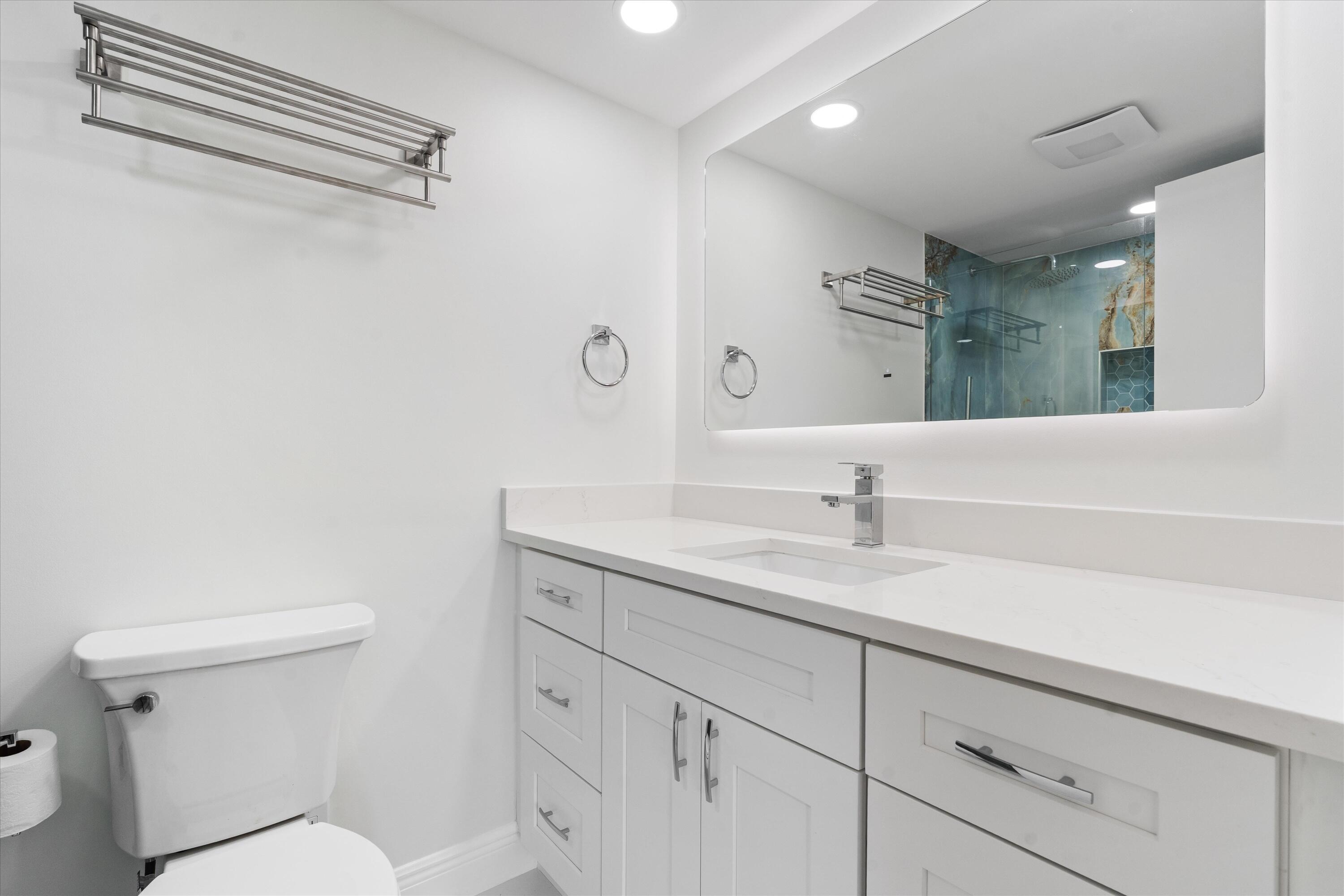 3300 S Ocean Boulevard 617-c