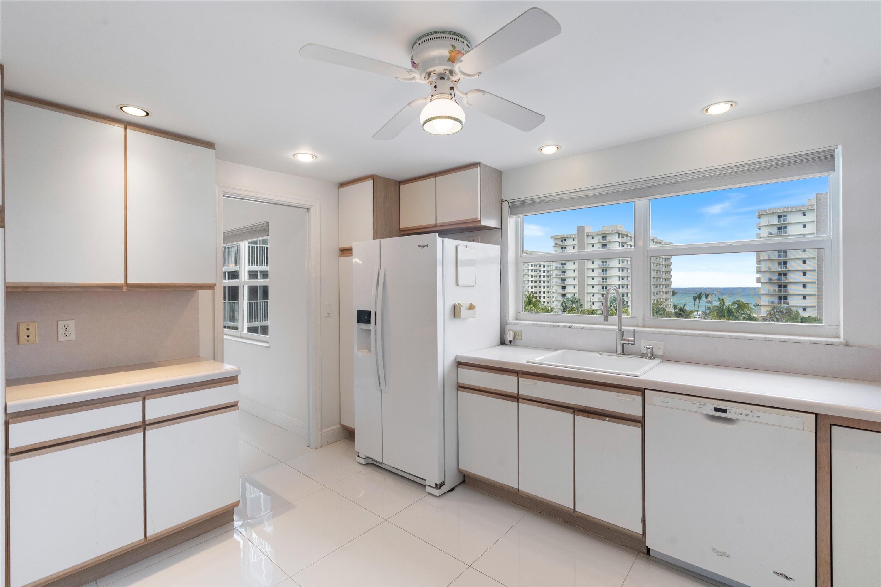 3300 S Ocean Boulevard 617-c