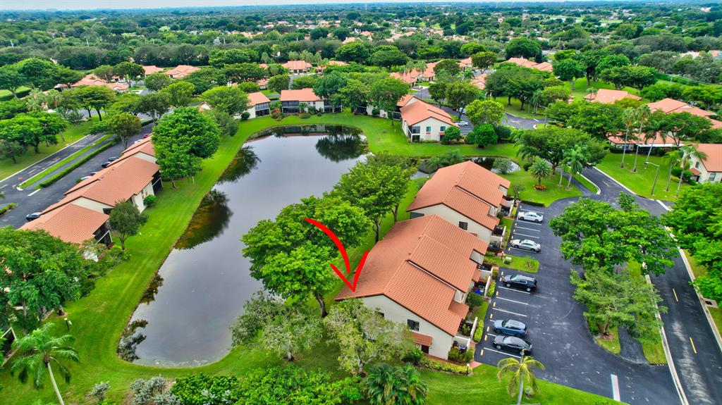 10812 Lake Palm Lane Unit: 201