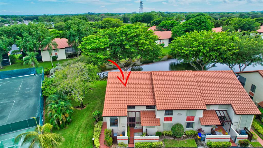10812 Lake Palm Lane Unit: 201
