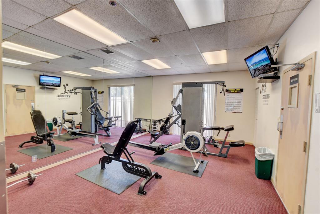 10812 Lake Palm Lane Unit: 201
