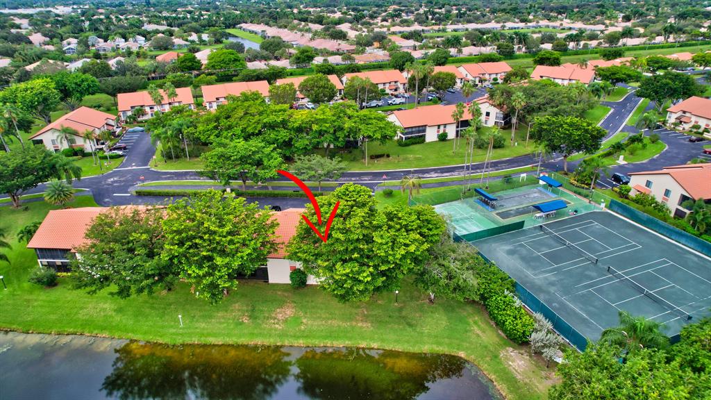 10812 Lake Palm Lane Unit: 201