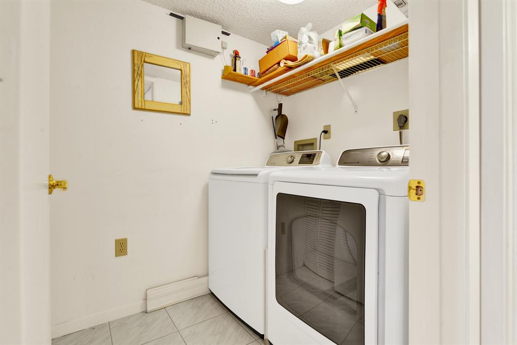 6241 Pointe Regal Circle Unit: 305