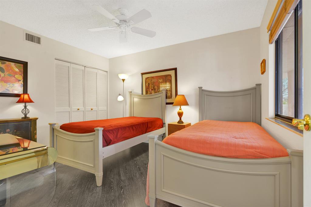 6241 Pointe Regal Circle Unit: 305