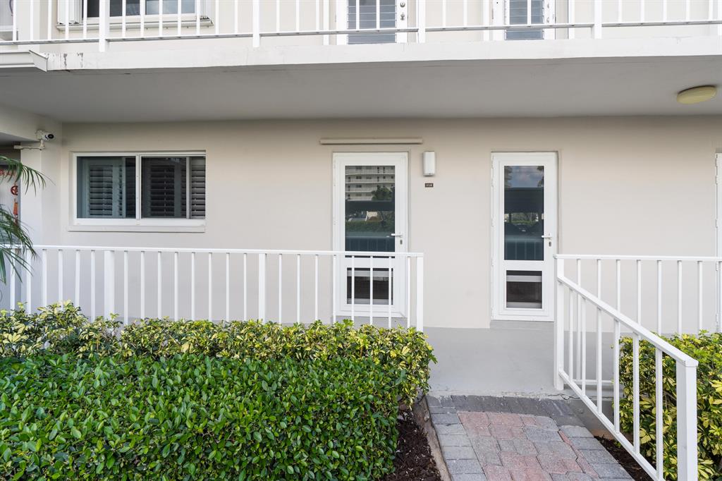 3100 S Ocean Boulevard Unit: 1140