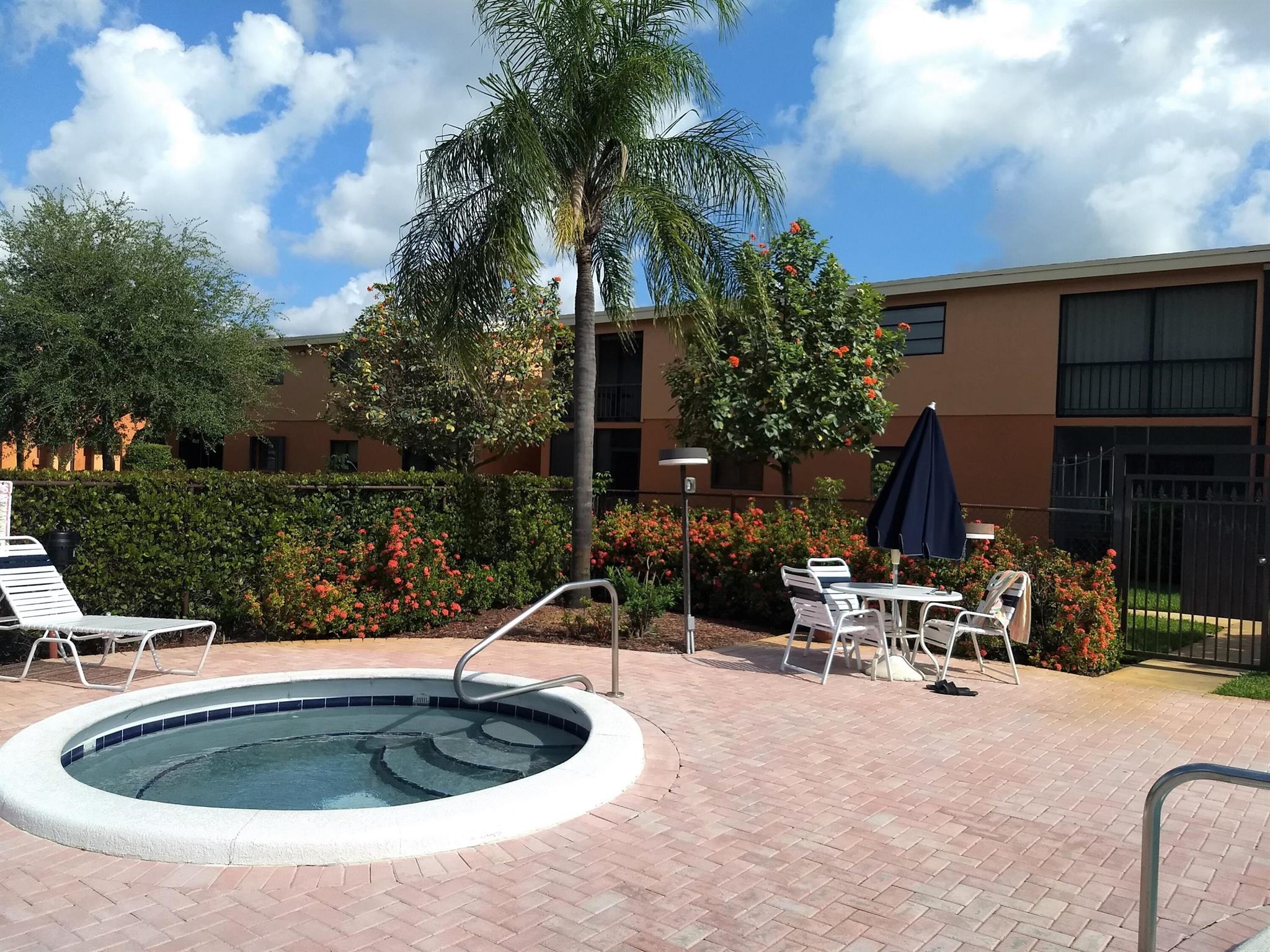 50 SE 12th Street Unit: 120