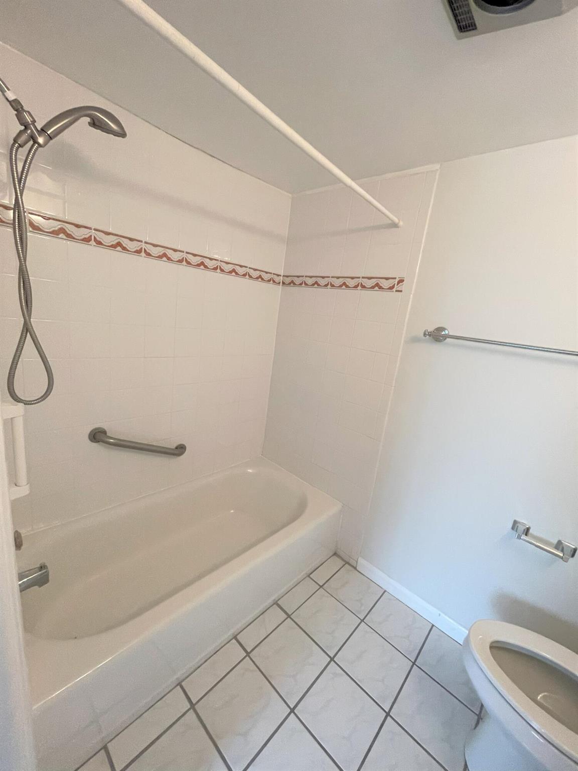 50 SE 12th Street Unit: 120