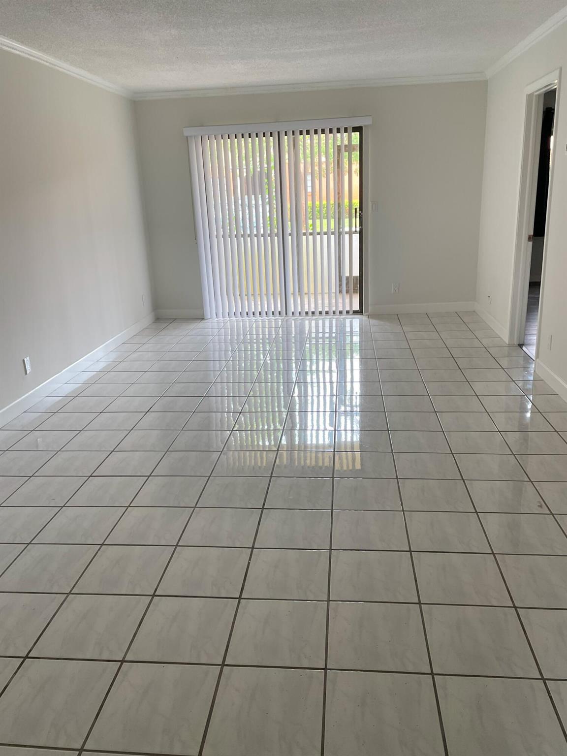 50 SE 12th Street Unit: 120