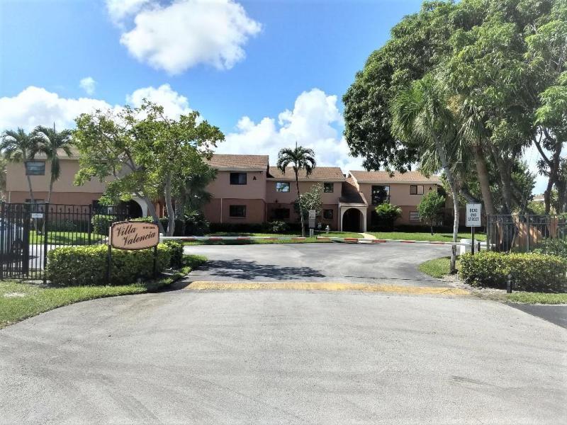 50 SE 12th Street Unit: 120