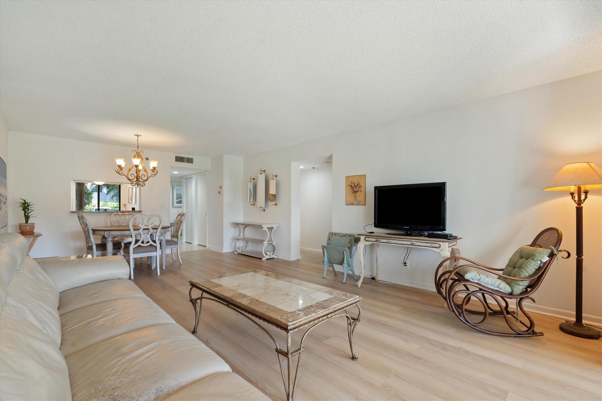 7290 Kinghurst 108 Drive 108