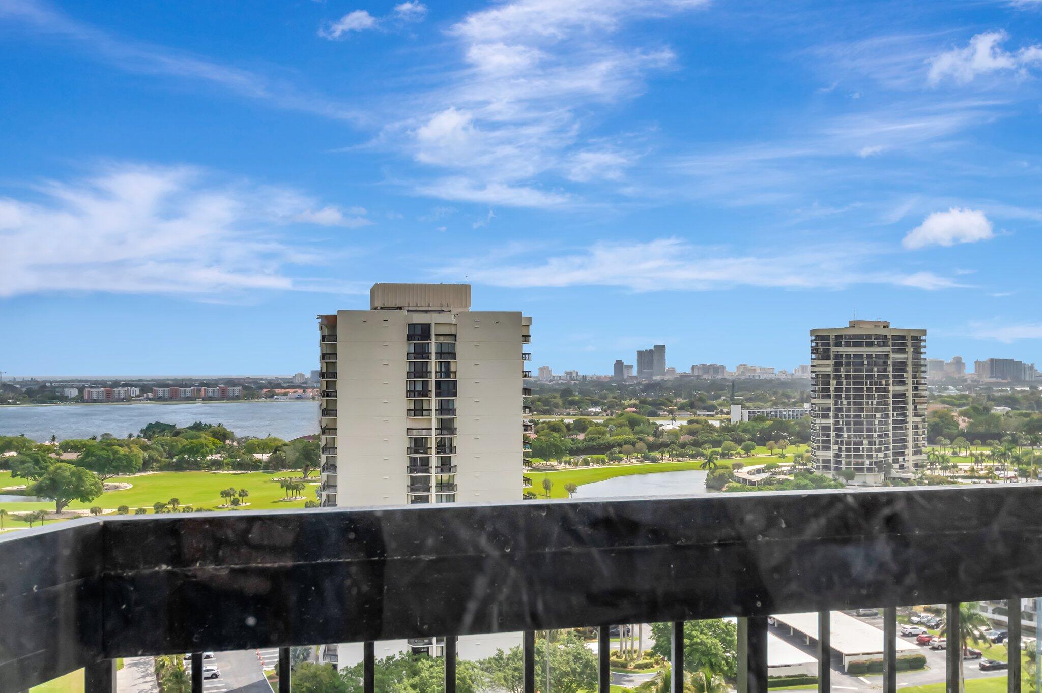 2400 Presidential Way 1903