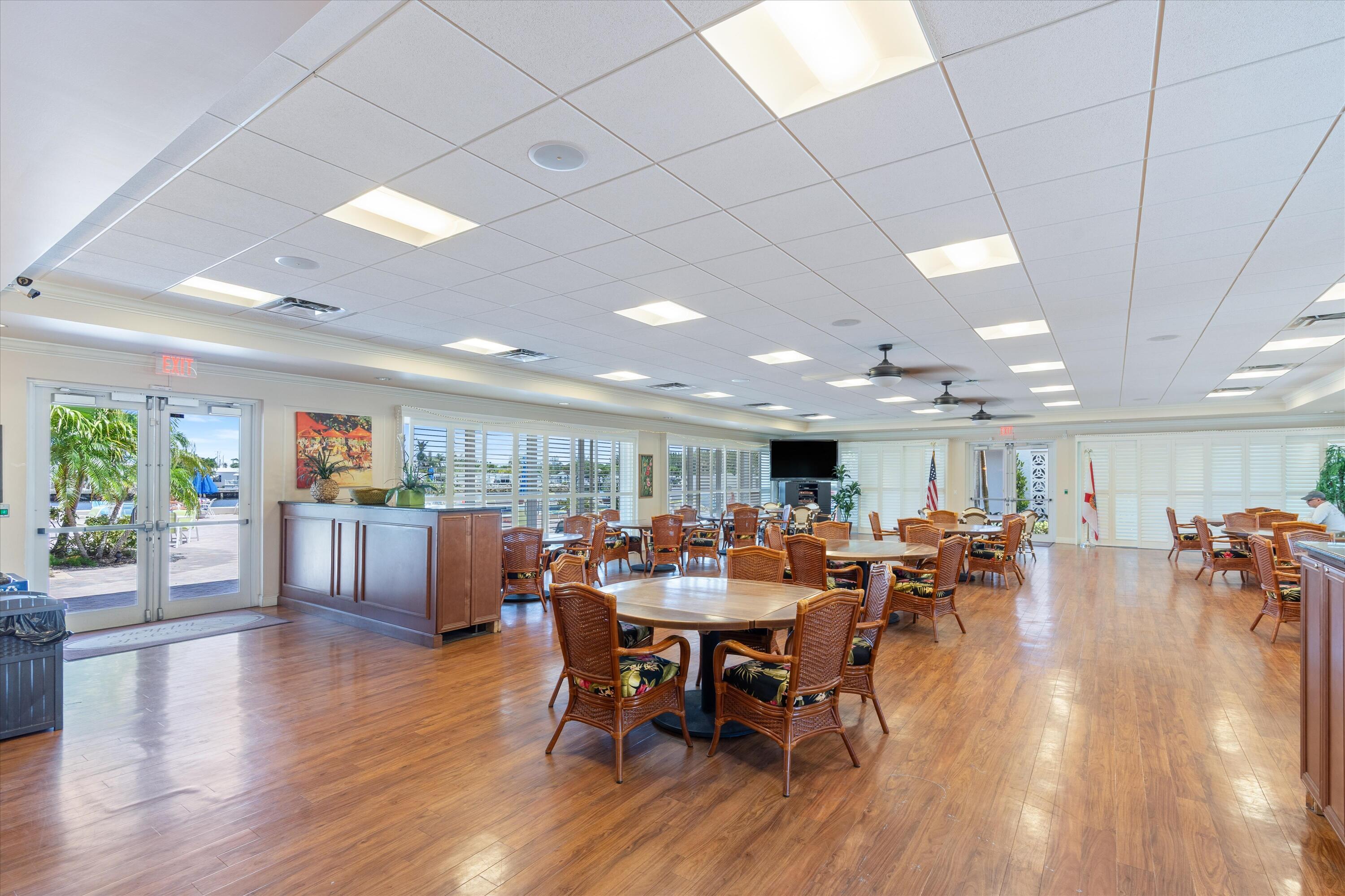 2018 S Federal Highway 206