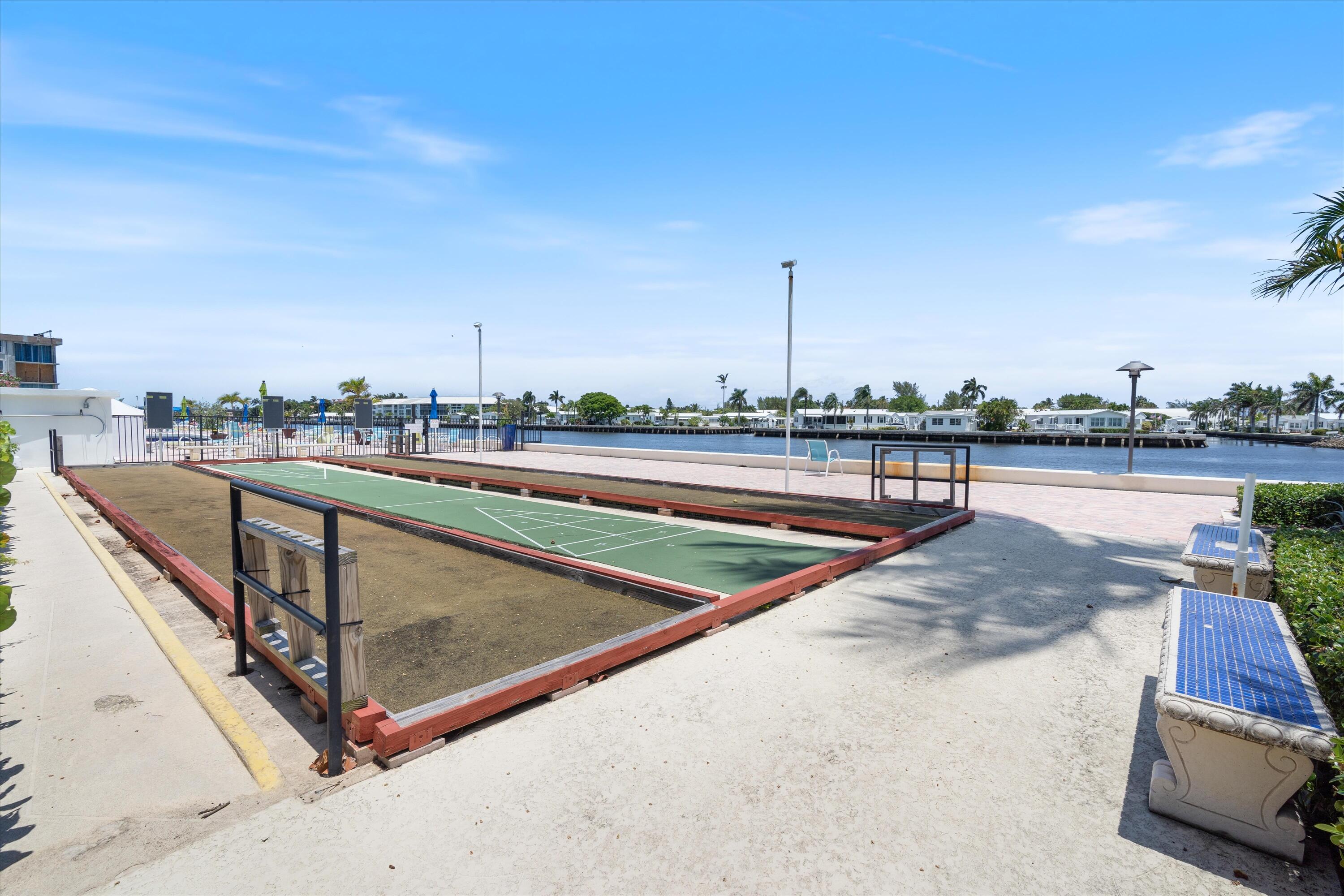 2018 S Federal Highway 206