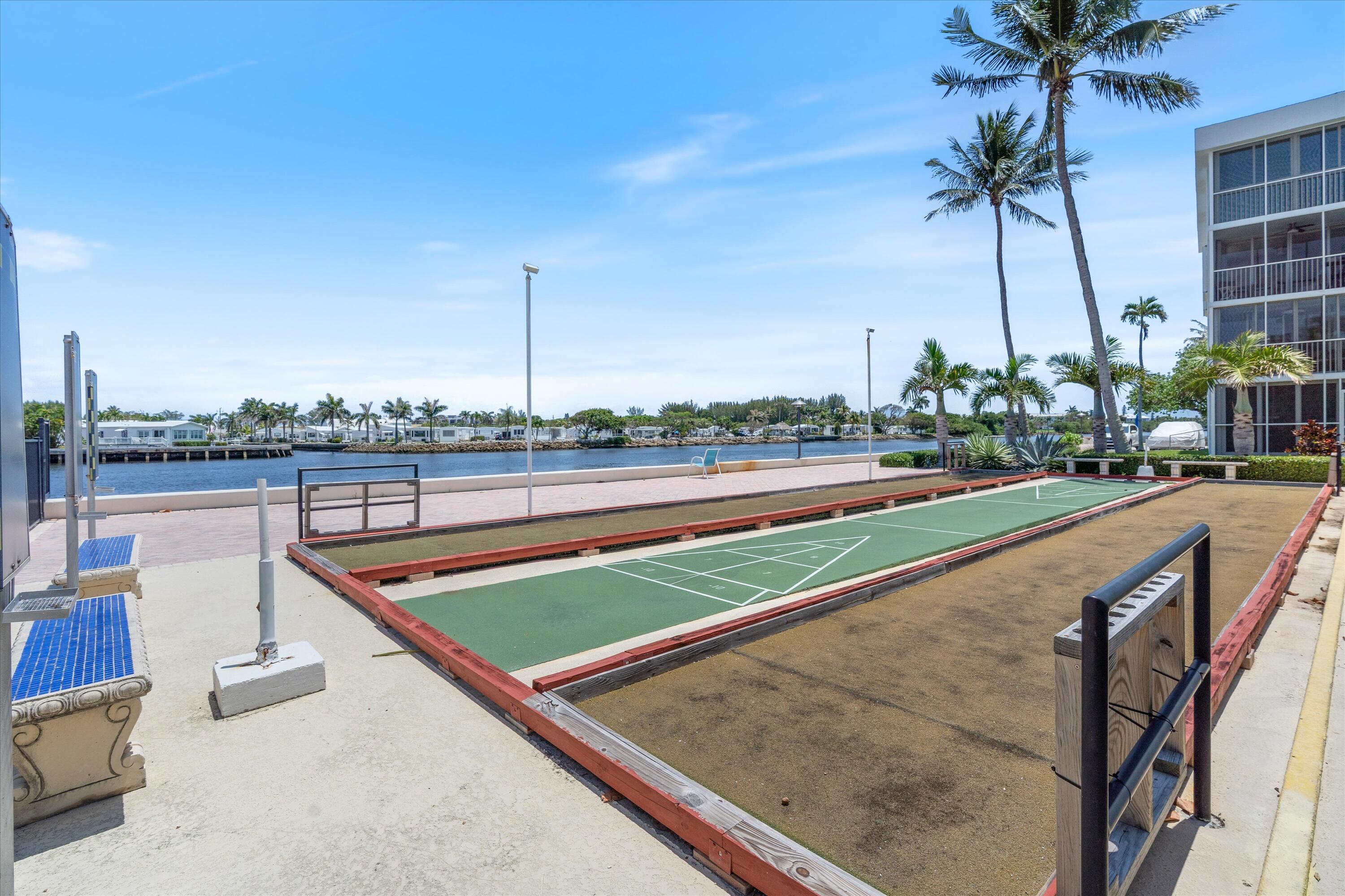 2018 S Federal Highway 206