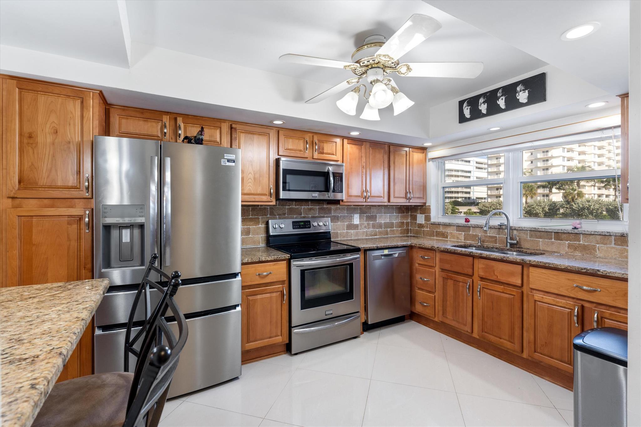 3224 S Ocean Boulevard 211-B