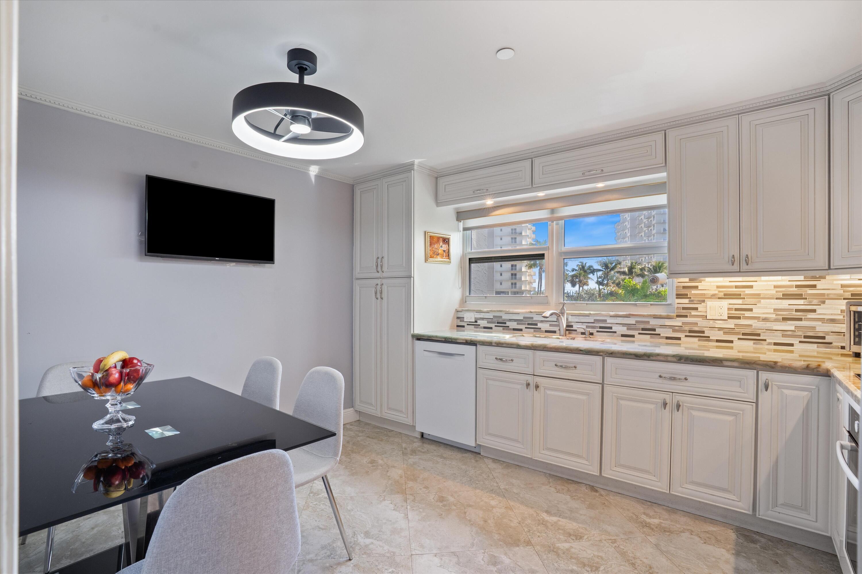 3212 S Ocean Boulevard 208-A, Highland Beach Unit: 208-A