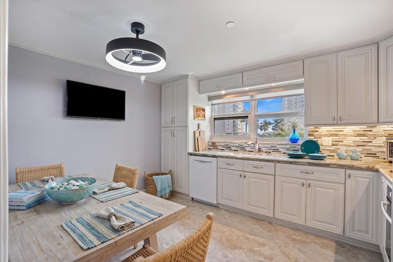 3212 S Ocean Boulevard 208-A, Highland Beach Unit: 208-A