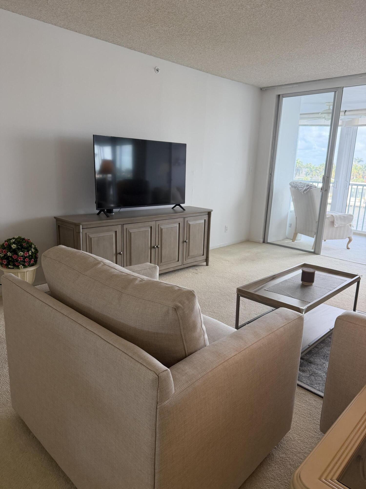 3310 S Ocean Boulevard 428-D