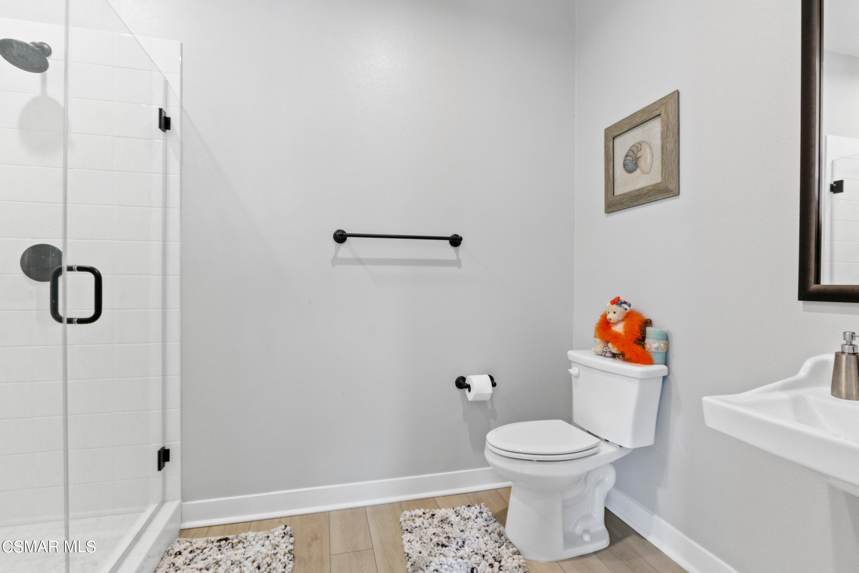 2059 W Rosecrans Avenue