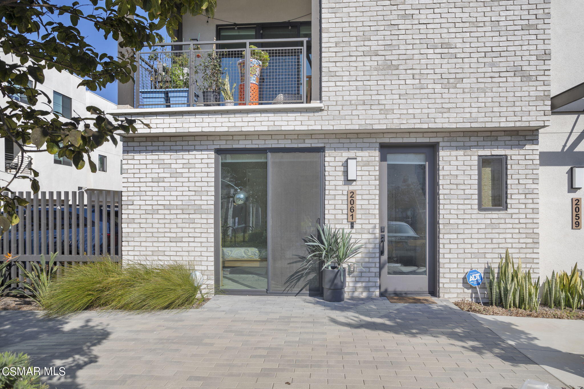 2061 W Rosecrans Avenue