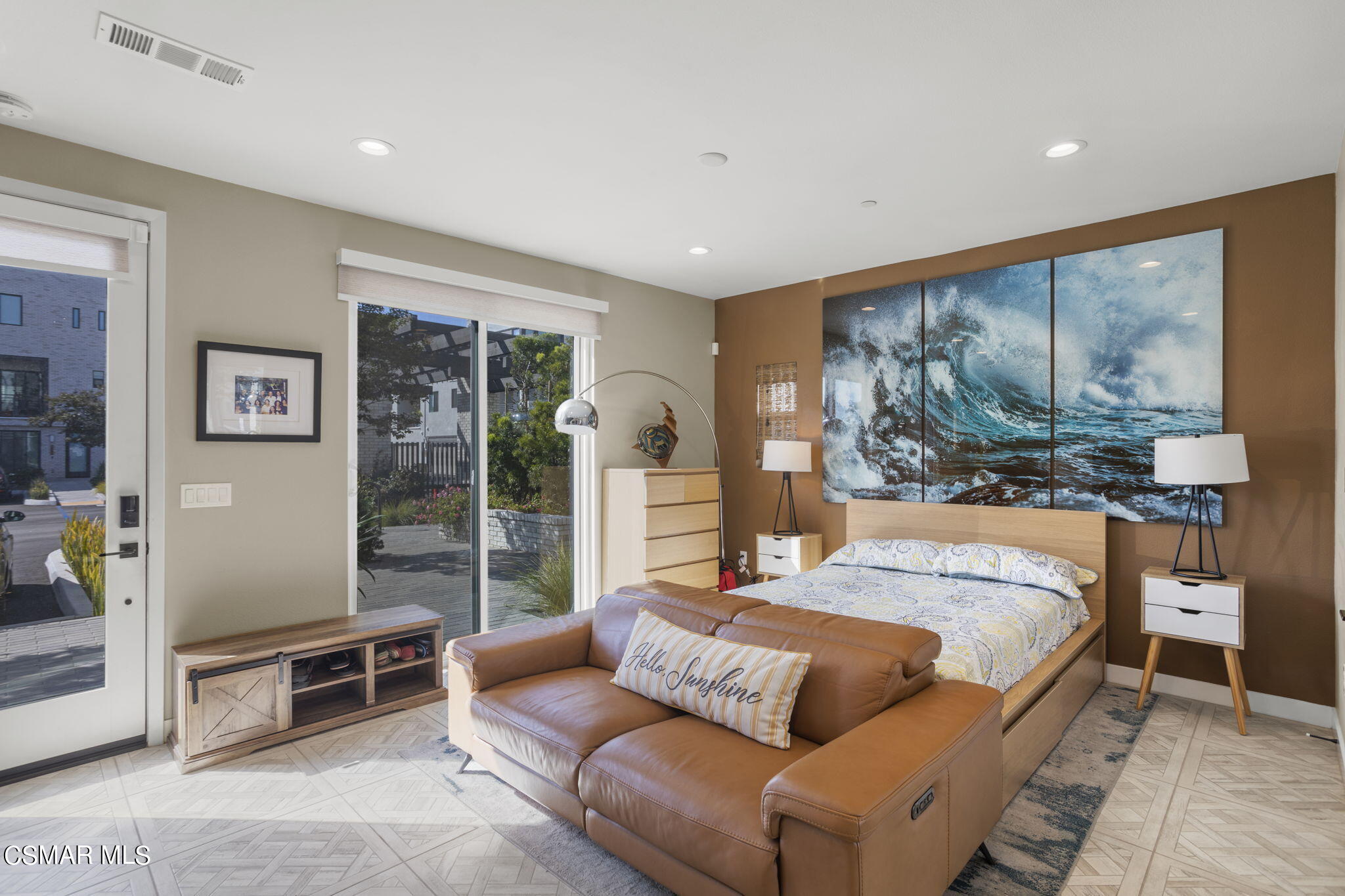 2061 W Rosecrans Avenue