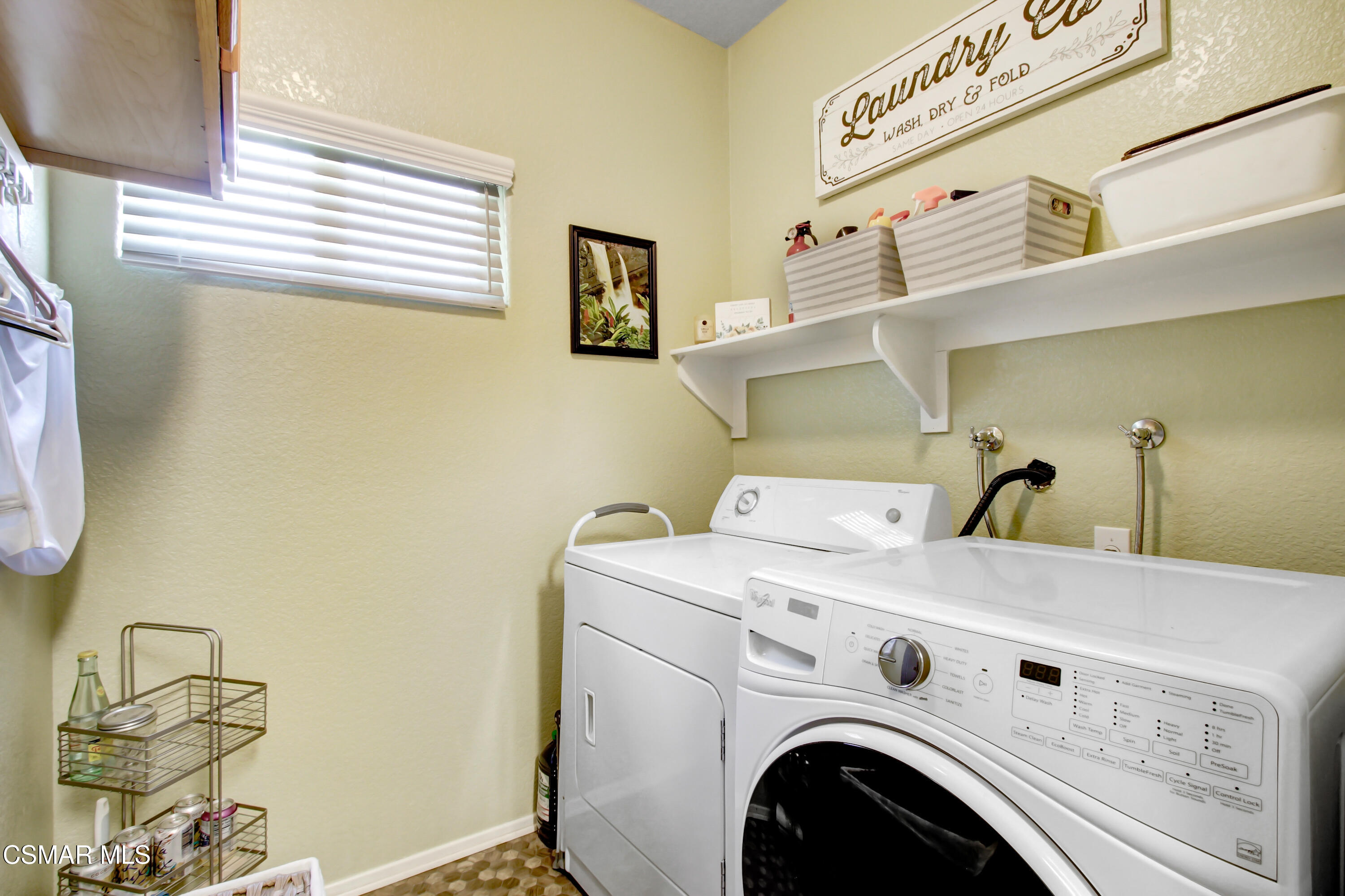 41410 Juniper Street, 1123