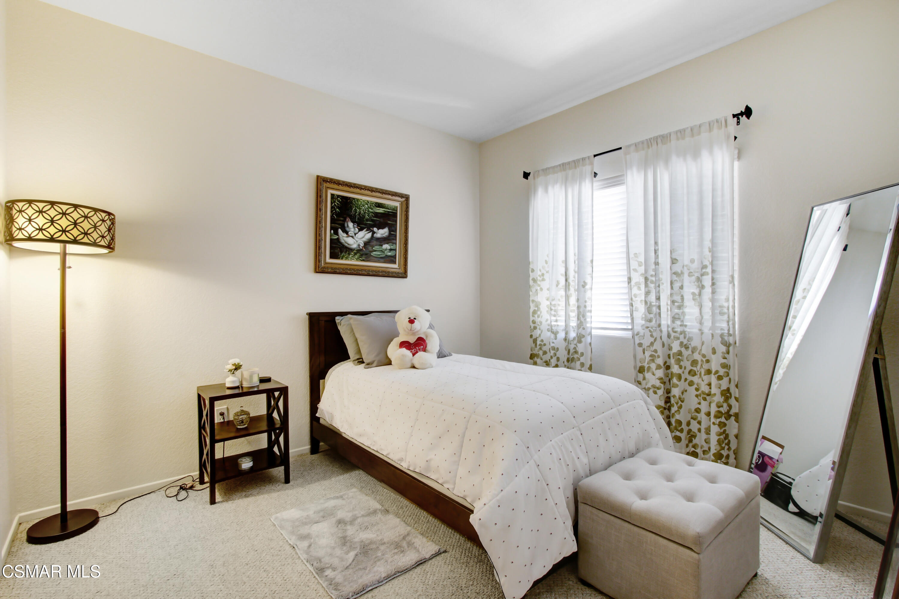 41410 Juniper Street, 1123