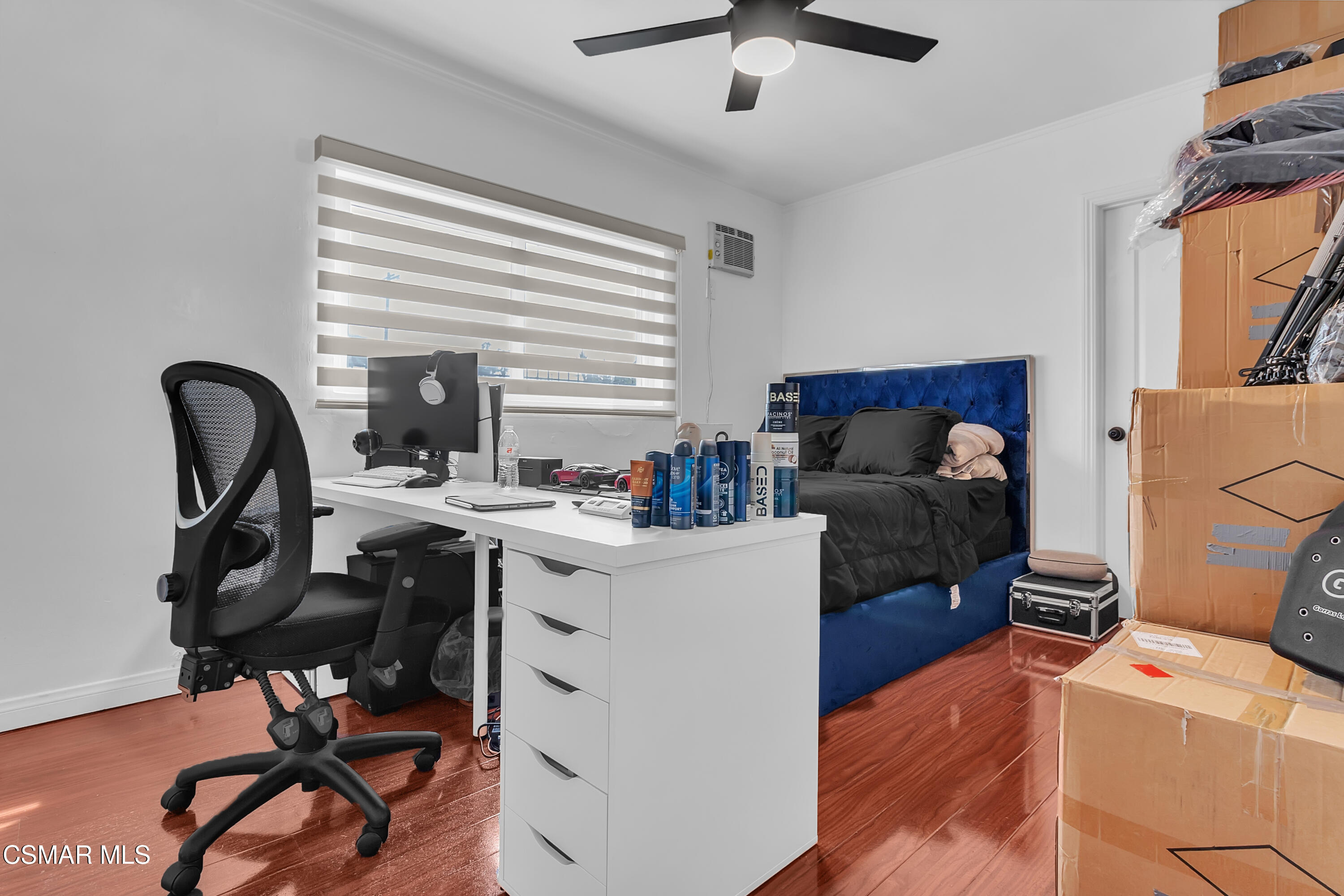 5847 S Wilton Place, 5849