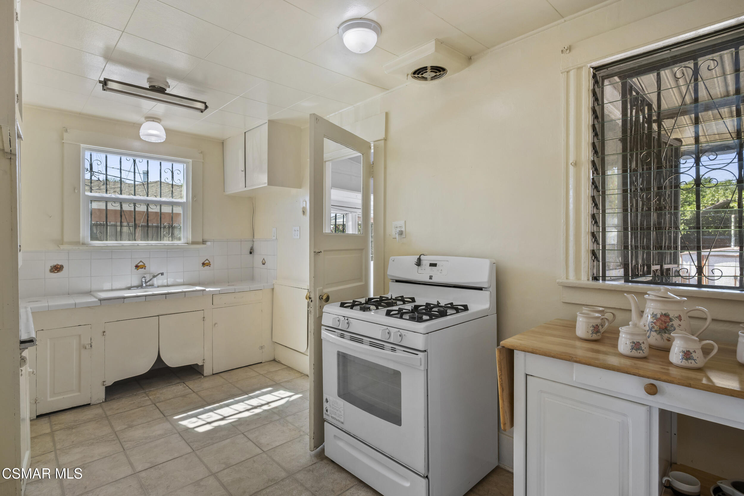 3627 Flower Street