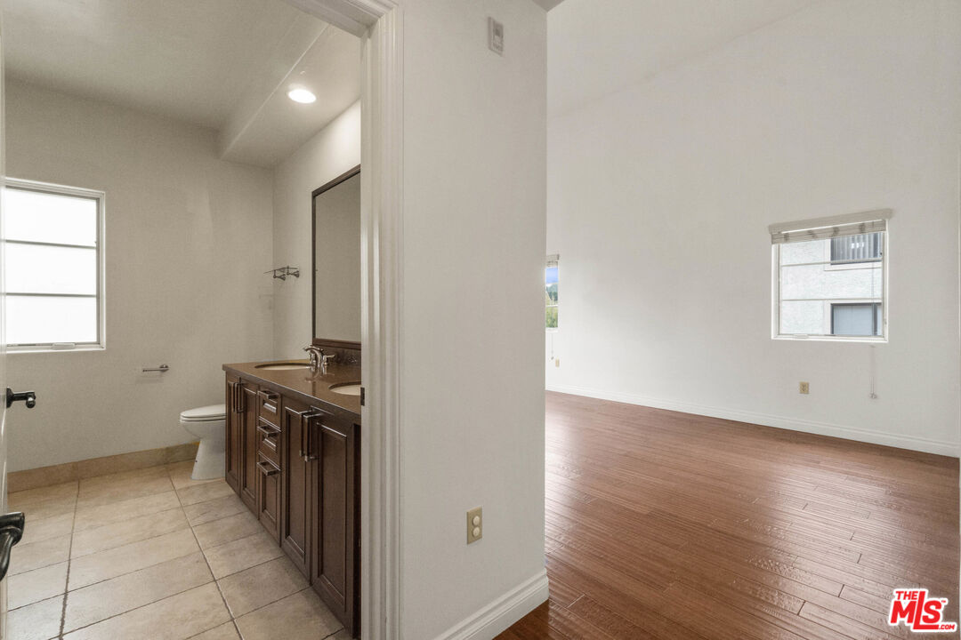 10765 Wilkins AVE Unit: 1