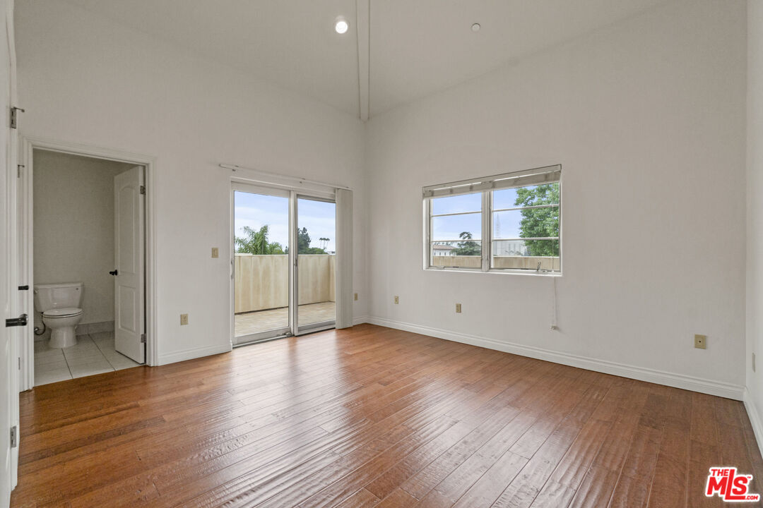 10765 Wilkins AVE Unit: 1