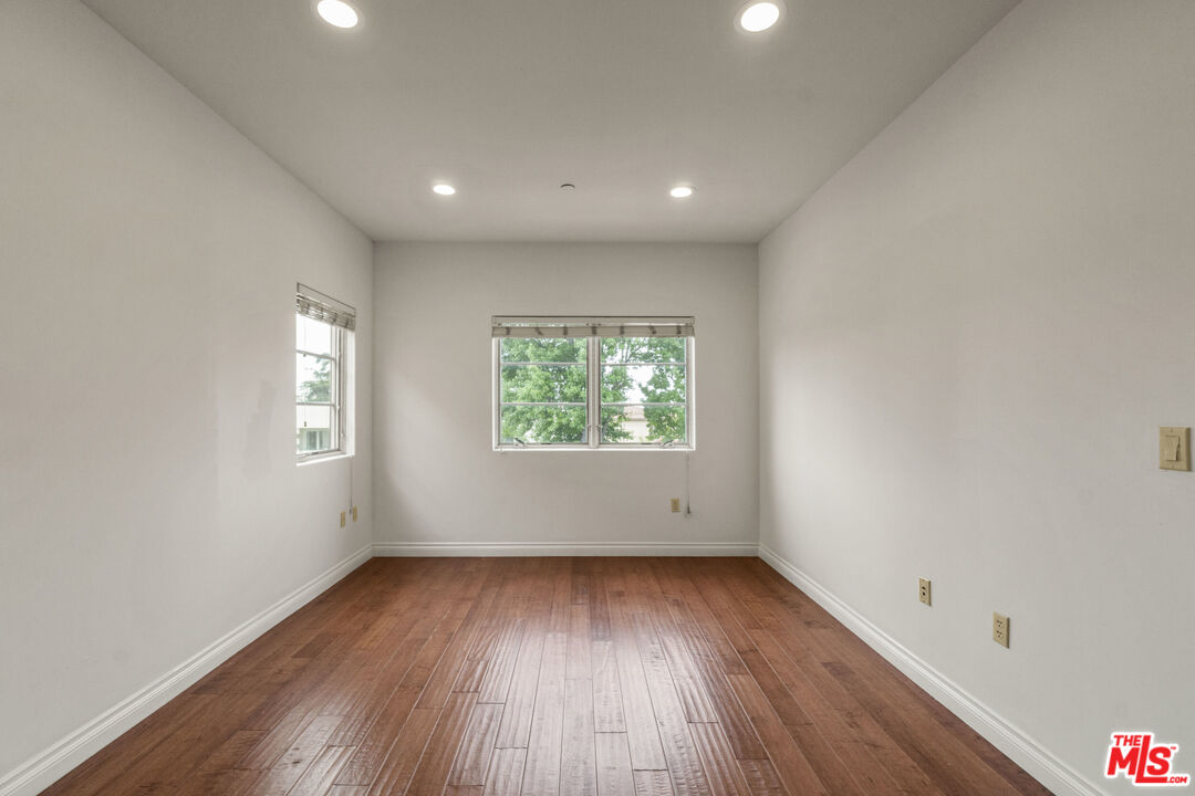 10765 Wilkins AVE Unit: 1
