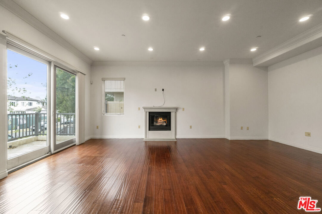 10765 Wilkins AVE Unit: 1