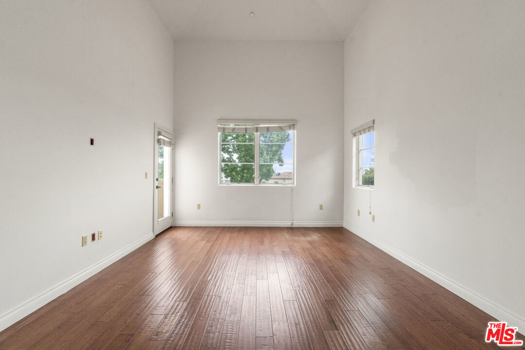 10765 Wilkins AVE Unit: 1
