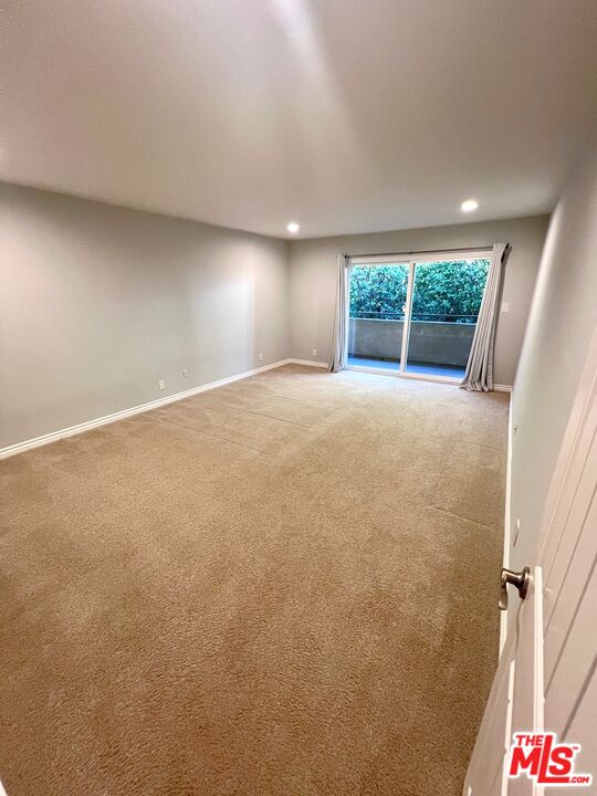 1122 10th St Unit: 4