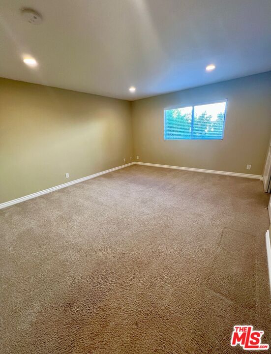 1122 10th St Unit: 4