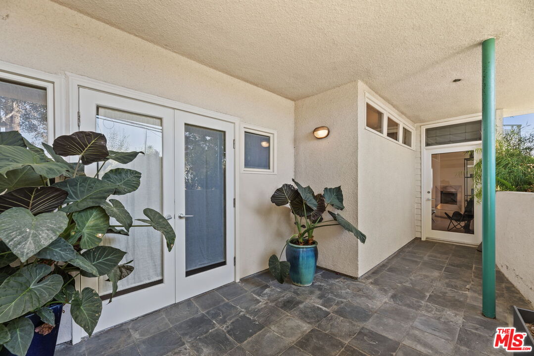 2115 3rd St Unit: 203