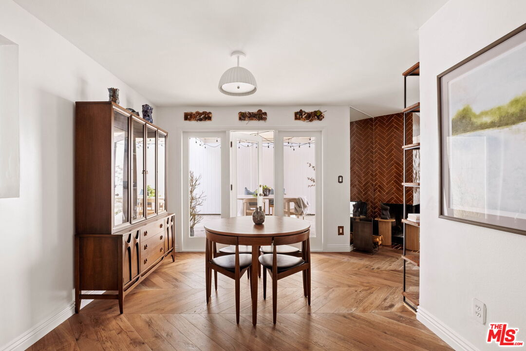 1014 9th St Unit: 1